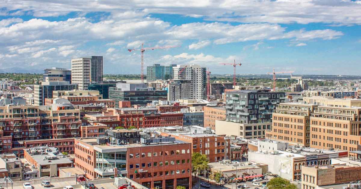 While traveling through Denver Airport (DIA) and onward to Avon, there are several options for transportation. Therefore, you must choose your method of transportation carefully. First of all, you have the option to rent a vehicle and drive yourself from Denver to Avon. This method, however, can be stressful and troublesome for those who are not familiar with mountain driving. 