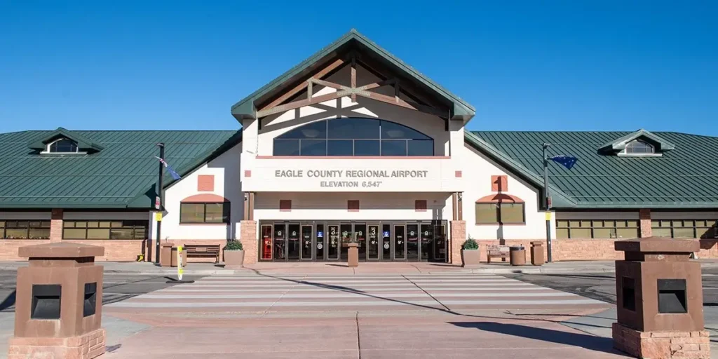 Eagle County Regional Airport terminal exterior in Colorado, private car service from Eagle Vail airport to Vail, Aspen, Breckenridge ski resorts