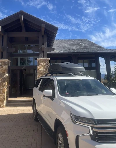 Private SUV transfer from Denver airport to Colorado mountain lodge with private shuttle service