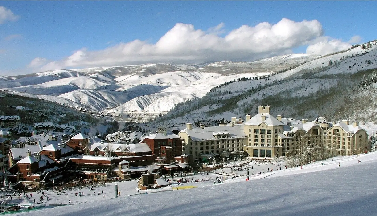 Scenic winter view of Avon, Colorado resort and ski slopes. Private shuttle service to Avon by Mr. Chauffeur Colorado.