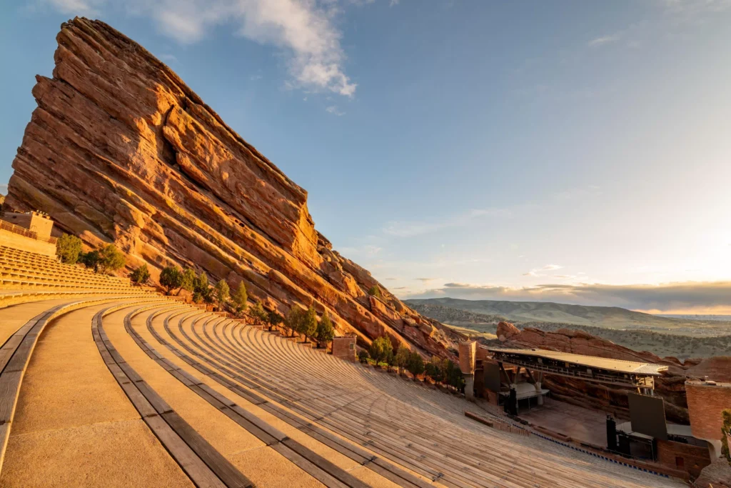 Red Rocks Private Shuttle Service From Denver. Mr. Chauffeur Colorado.