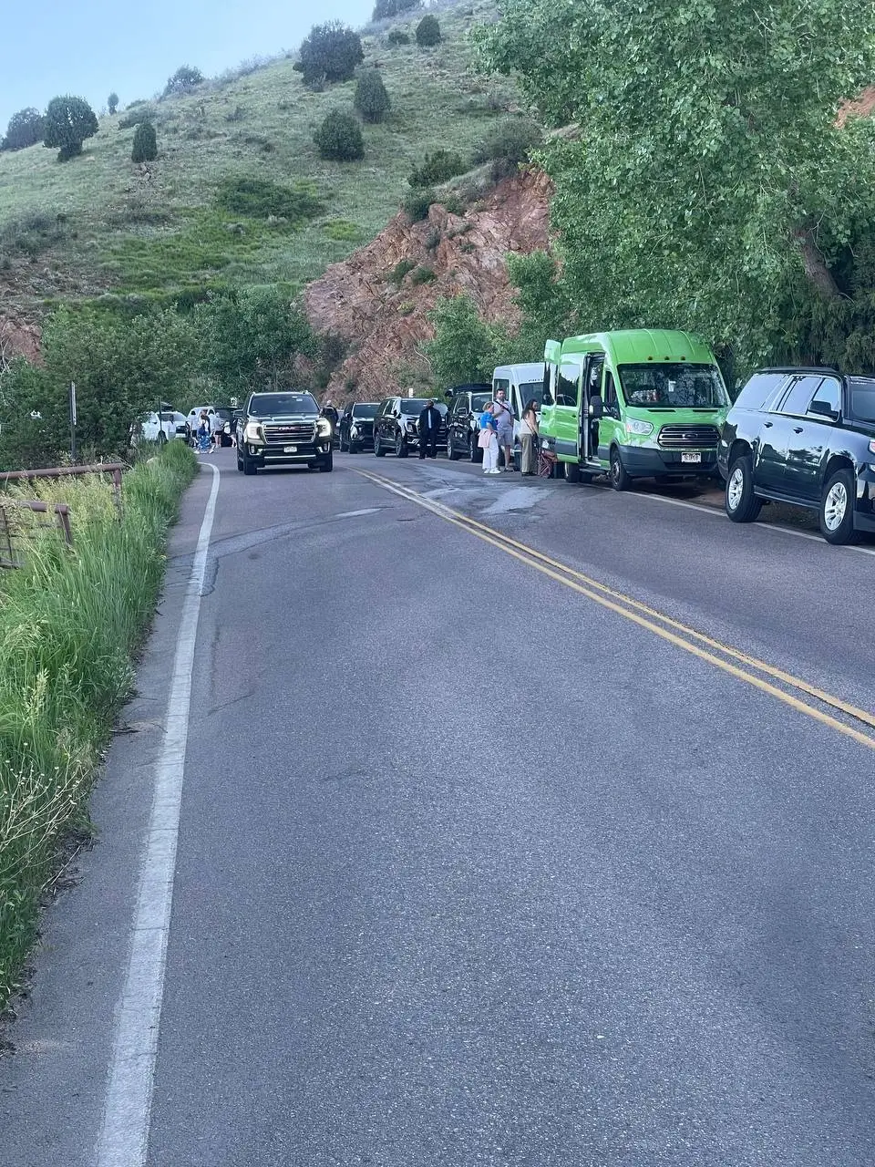 Denver to Red Rocks private transfer & limo service.