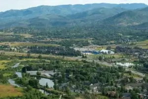 Denver to Steamboat Springs. Private Car Service - Mr. Chauffeur Colorado.