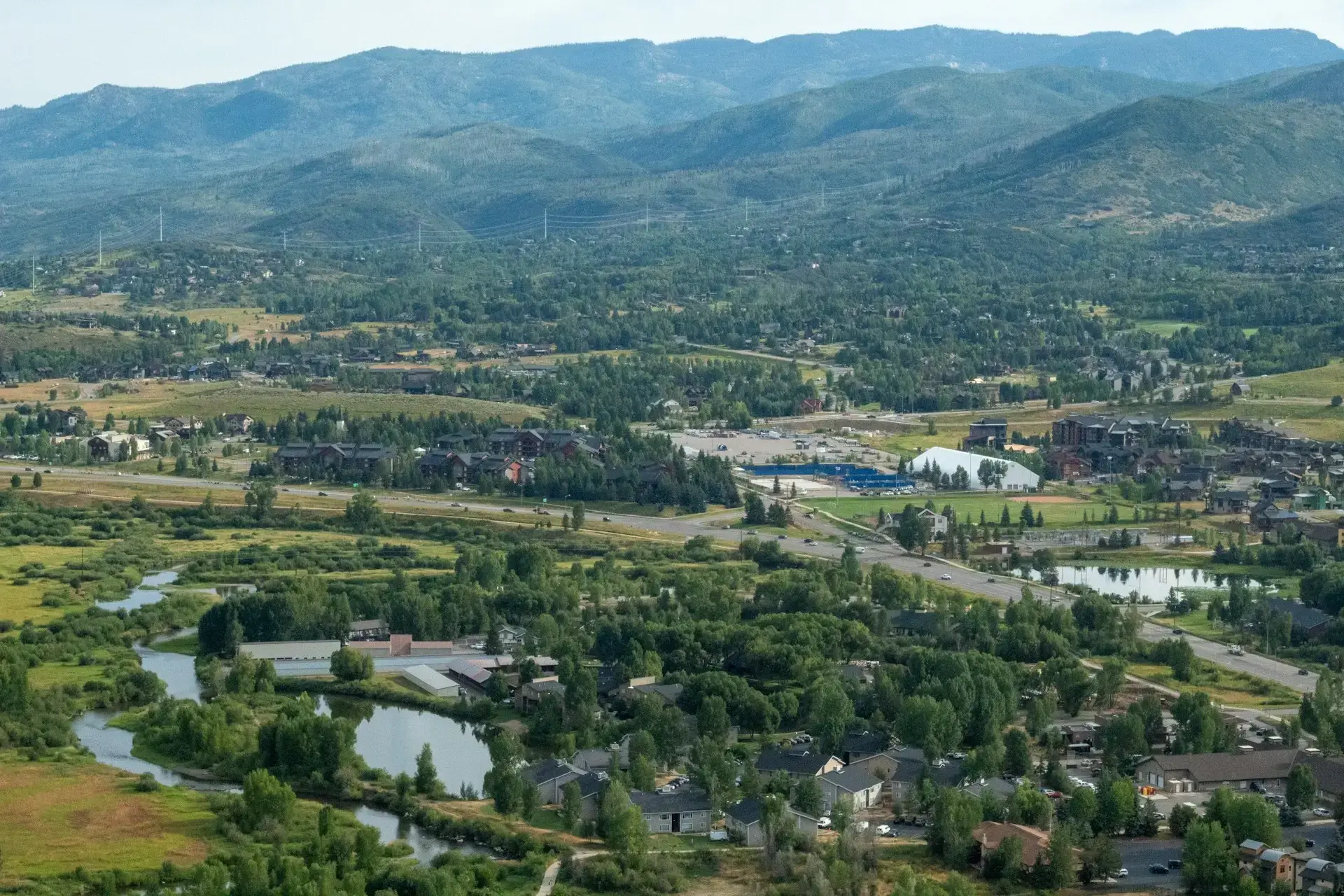 Denver to Steamboat Springs. Private Car Service - Mr. Chauffeur Colorado.