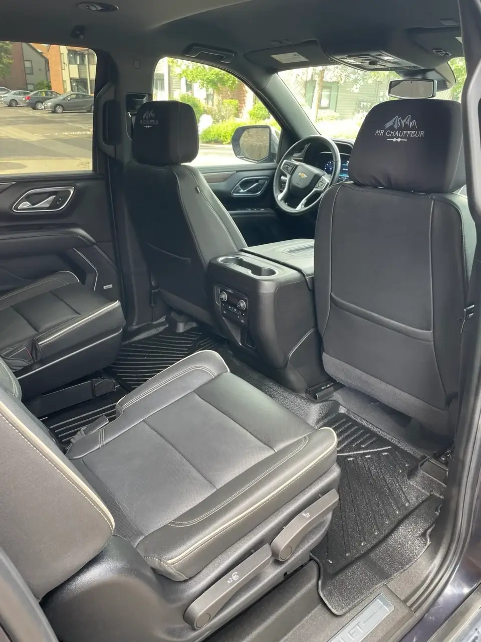 Luxury SUV interior with black leather seats and premium comfort — private shuttle and airport transfer service in Aspen, Vail, and Breckenridge Colorado