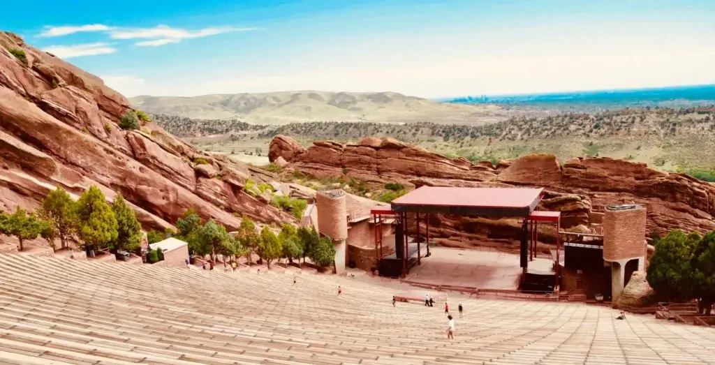 Black Hawk to Red Rocks: Car Service & Transportation Guide