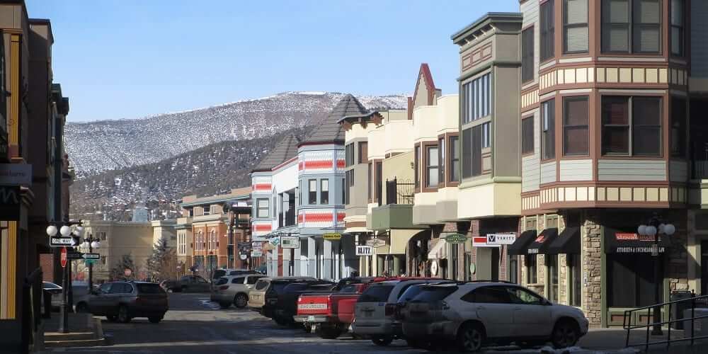 Denver to Edwards Car Service & Private Shuttle
