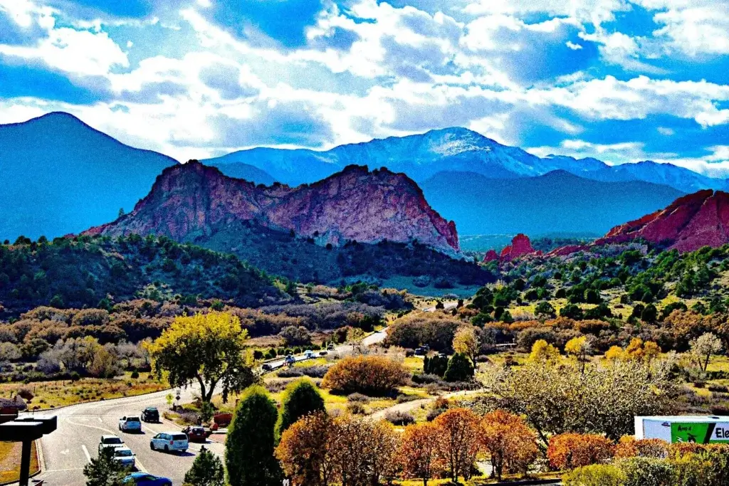 How Far Is Colorado Springs from Denver: Distance, Drive Time and Route